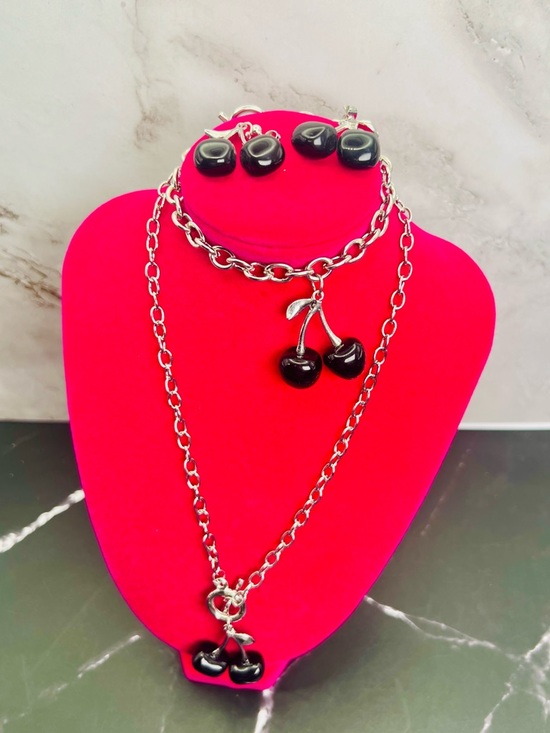 Jewelry - Silver-Tone Black Cherry Pendant Necklace, Bracelet and Earring Set NWOT 15”